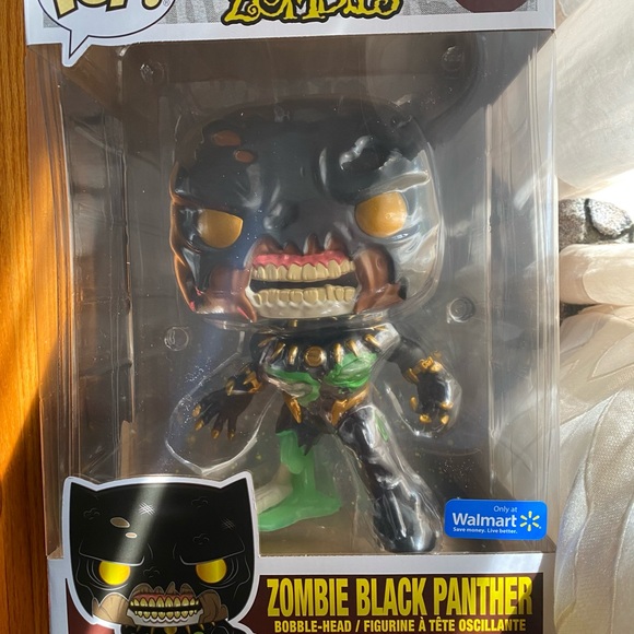 Funko Black Panther Zombie 10" Exclusive - Picture 2 of 6